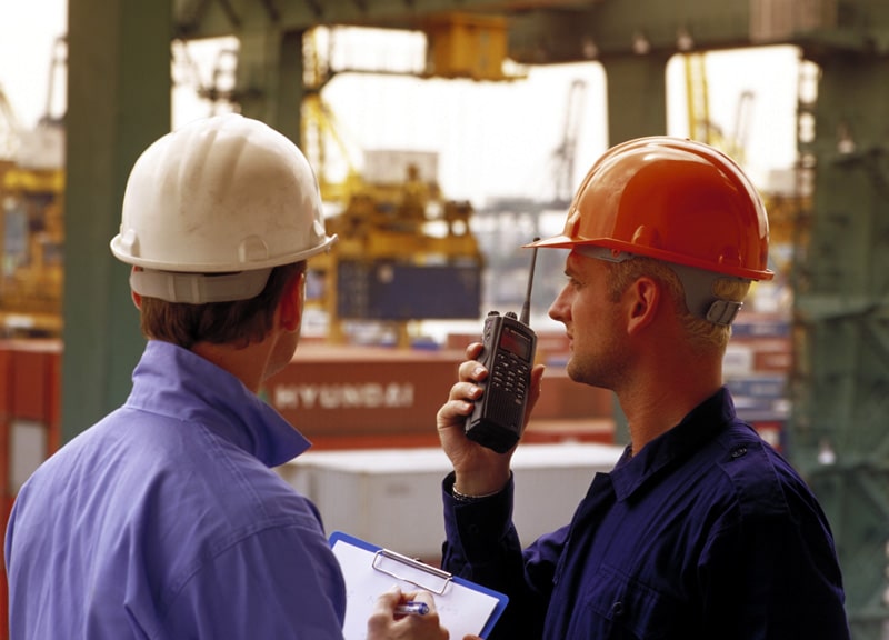 máy bộ đàm sử dụng cho công trình xây dựng