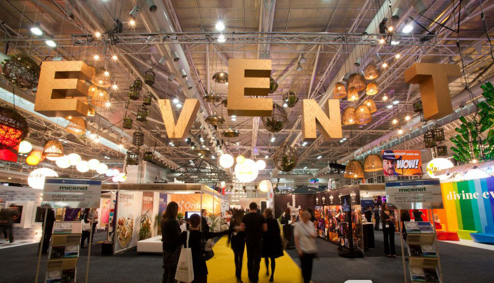 Thuê máy bộ đàm tổ chức sự kiện