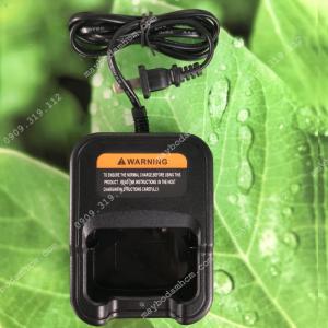 Bộ sạc bộ đàm Motorola GP 3588 Plus